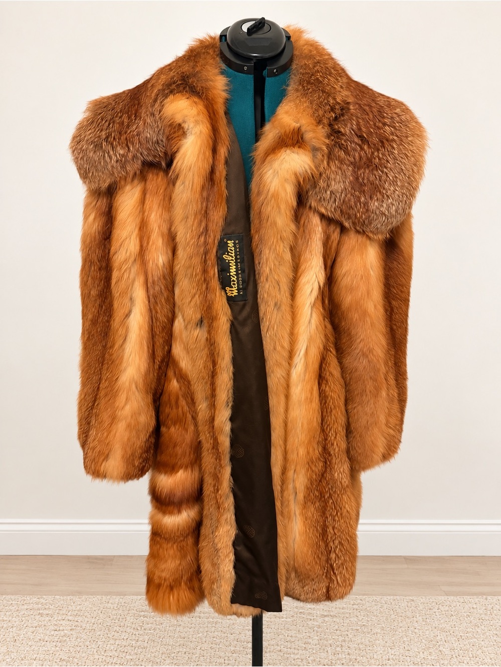 Louis Feraud by Maximilian for Bloomingdale’s Natural Red Fox Fur Coat XXL